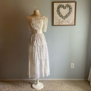 Size XS RICKI LANG for NUIT Vintage Wedding Dress